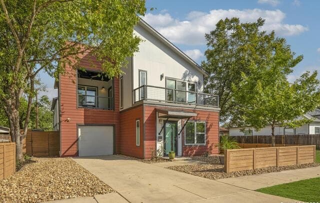 1417 E Crockett St — photo 1