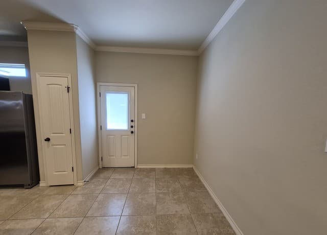 6522 Marcel Way Unit 102 — photo 4