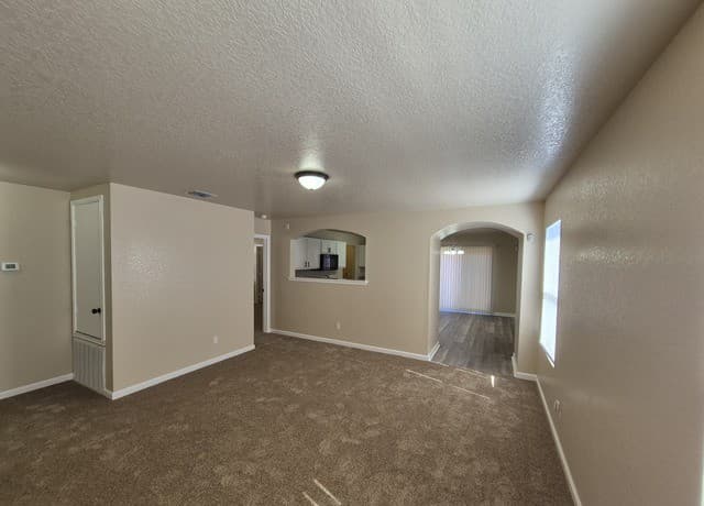 826 Absolon Farm — photo 3