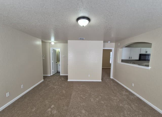 826 Absolon Farm — photo 4