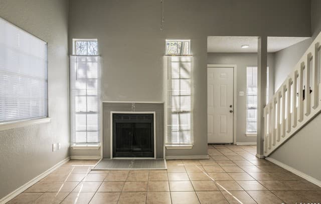 7524 Oak Chase — photo 5