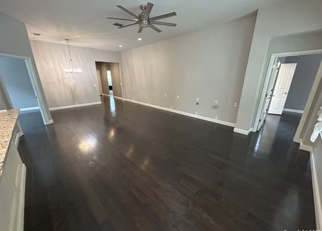 11818 Elijah Stapp — photo 5