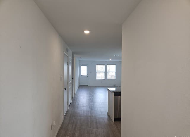 9603 Strand Ct — photo 5