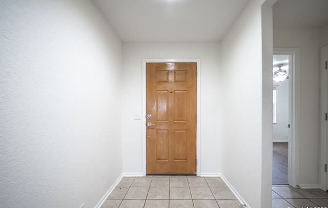 2619 Amethyst Dr — photo 4