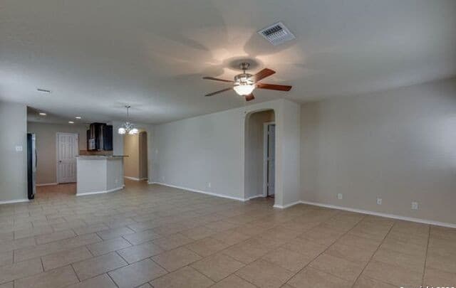 2202 York Bend — photo 2