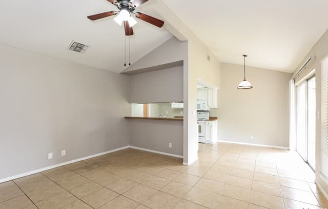 8807 Glen Shadow — photo 3