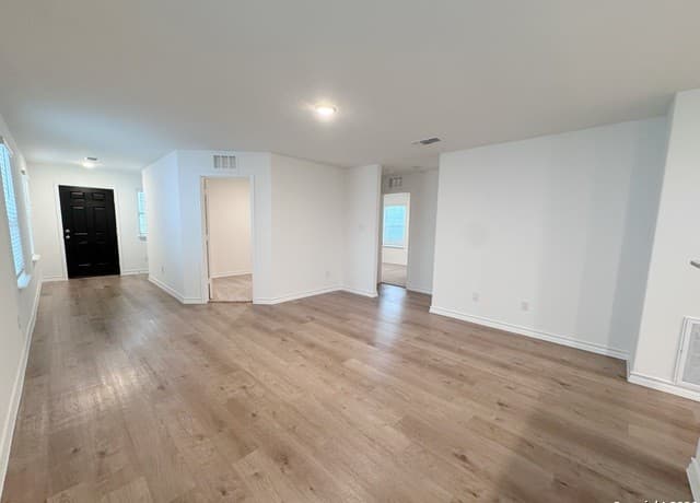 5115 Bay Breeze — photo 5