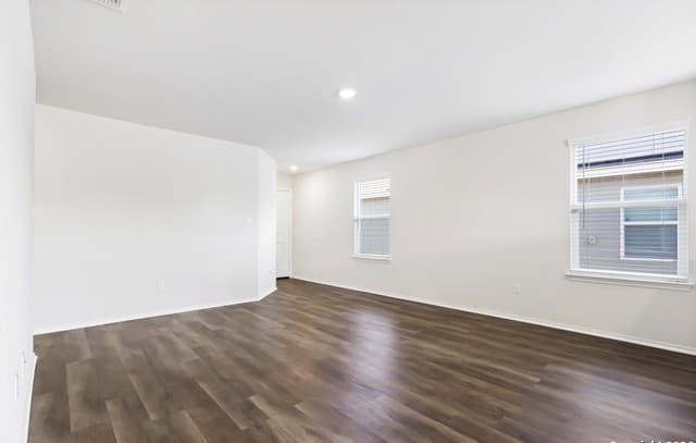 550 Retama — photo 5