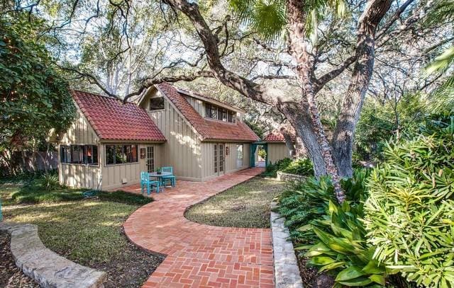 6801 West Avenue — photo 1