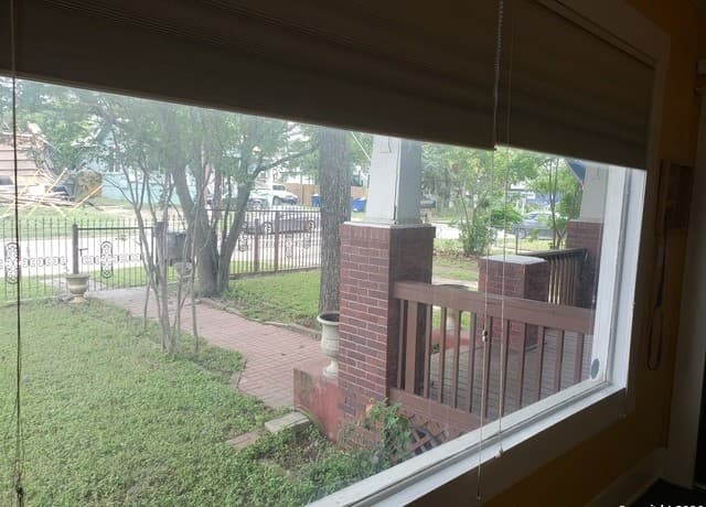 1421 Austin St. — photo 4