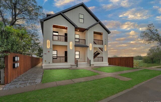 110 Webb Unit 201 — photo 4