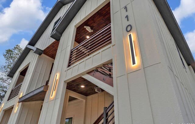 110 Webb Unit 201 — photo 5