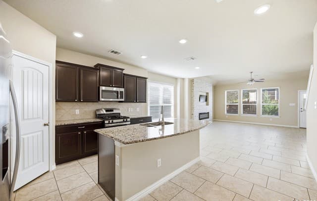 12439 Law Creek — photo 4