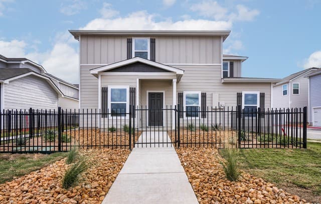 10821 Quinn Court — photo 1