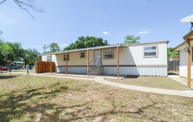 215 Greenlawn Ave Unit A — photo 3