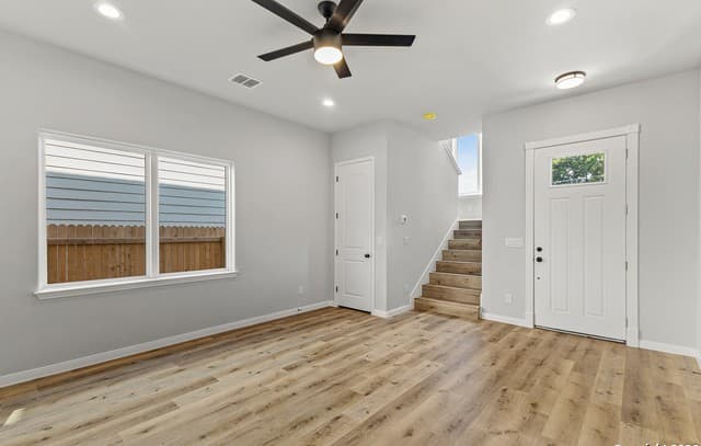 507 Linden — photo 5