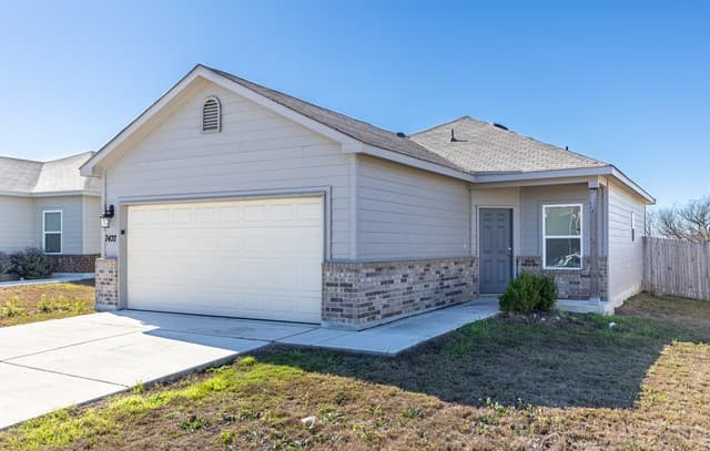 7427 Capstone — photo 2