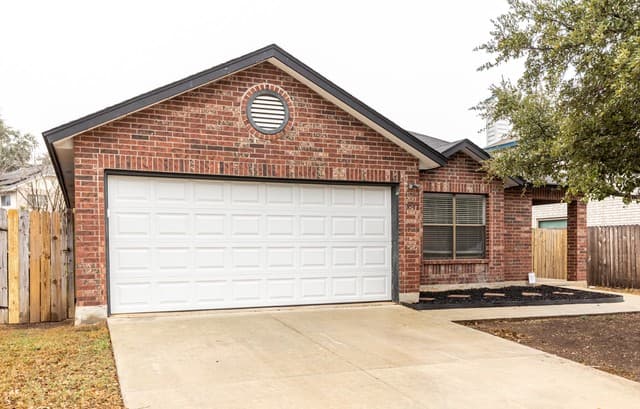 9647 Barbwire — photo 1