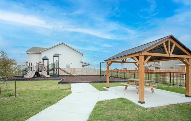 13526 Tulipwood Nook Unit 102 — photo 2