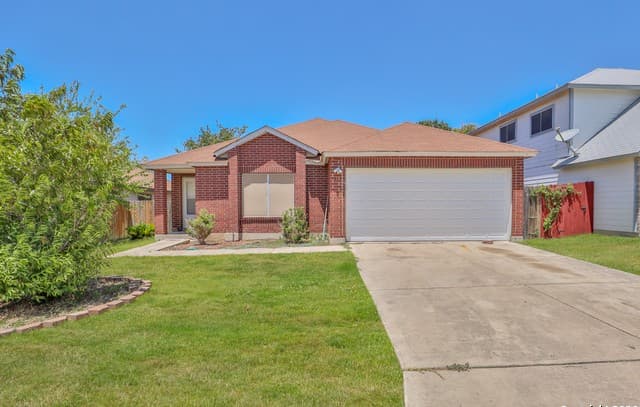 7811 Bypass — photo 1