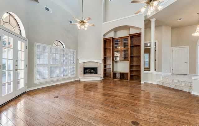 104 S Warbler Way — photo 4