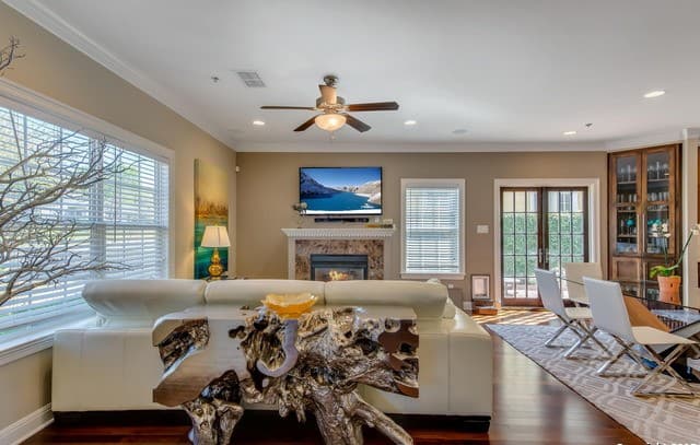 158 Katherine Ct Unit C — photo 4