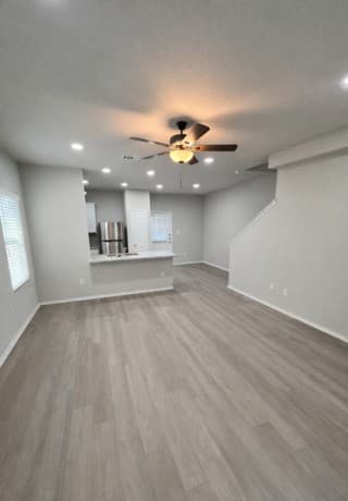 7356 Misty Ridge Dr Unit 11 — photo 4