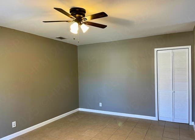 768 Edgebrook Lane — photo 4