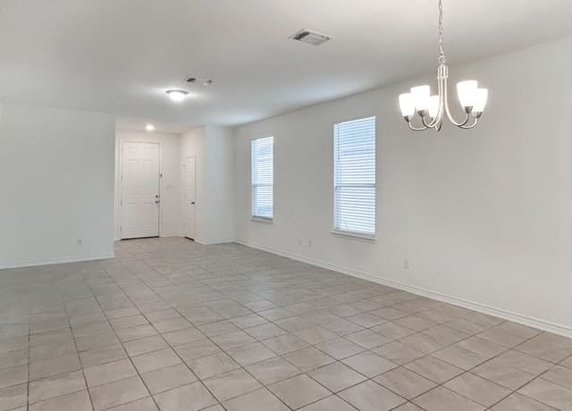 4660 Via Sonoma — photo 3