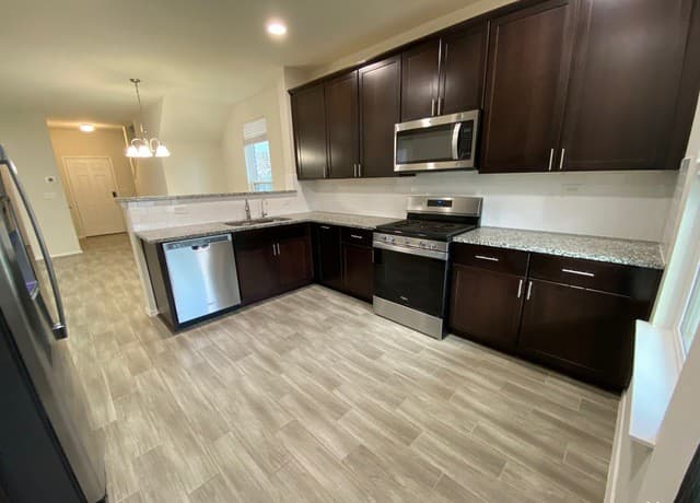 130 N San Ignacio Ave — photo 5