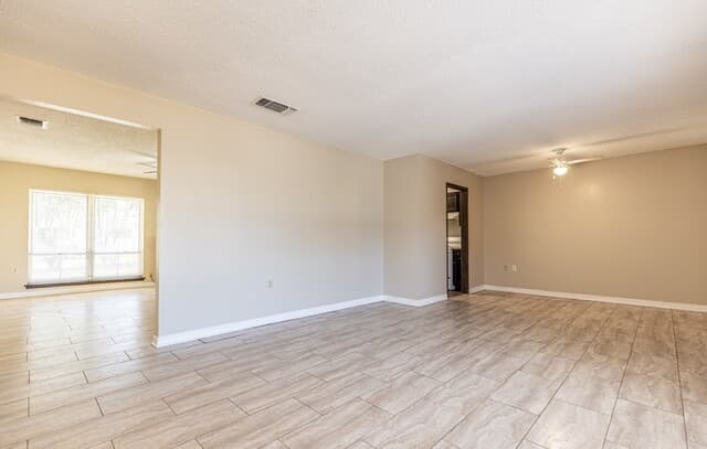 2943 Keslake — photo 4