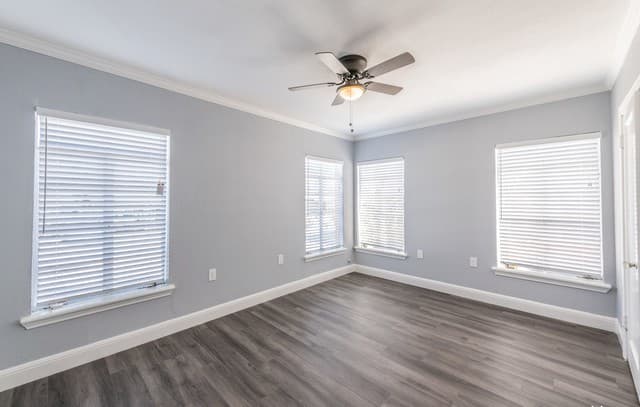 553 Club Unit 3 — photo 5