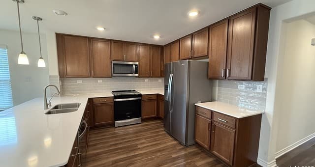 11331 Edelweiss — photo 3