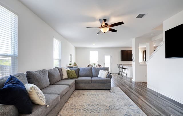 11526 Amberina — photo 2