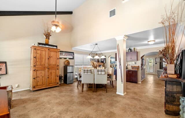 12211 Hart Crest — photo 5