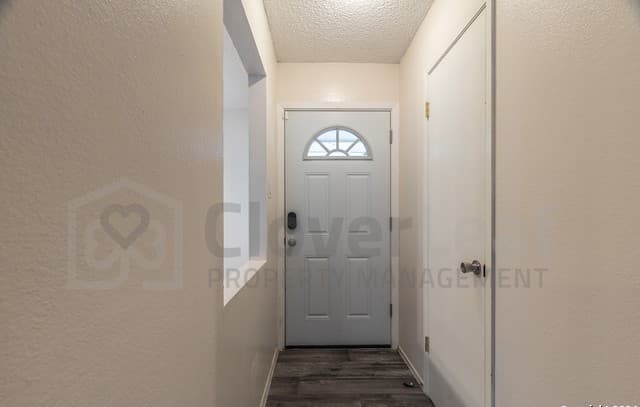 7627 Pipers Swan St — photo 4