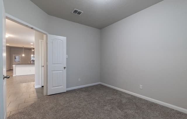 10230 Midsummer Meadow — photo 3