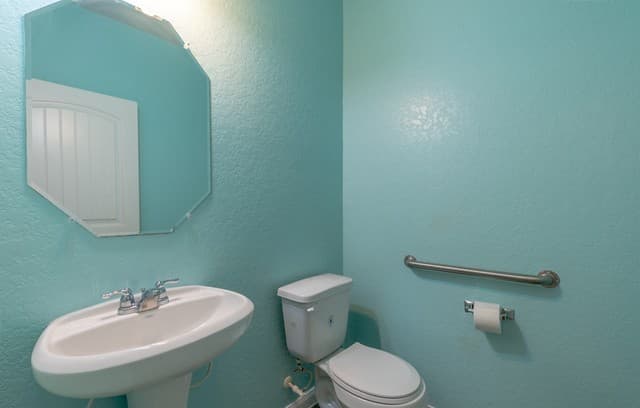 10230 Midsummer Meadow — photo 5