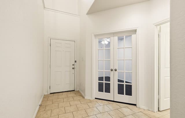 4218 Stanley — photo 2