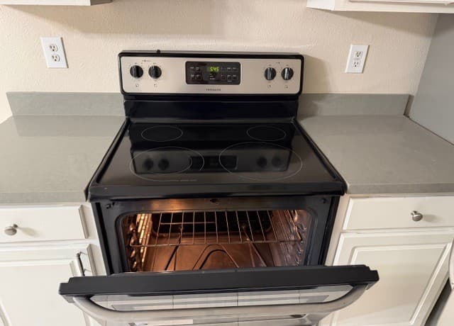 7823 Crystal Point — photo 5