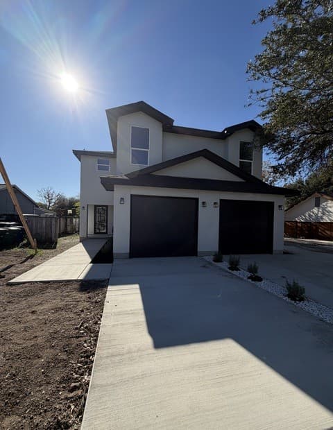 2610 Woodbury Unit 101 — photo 2