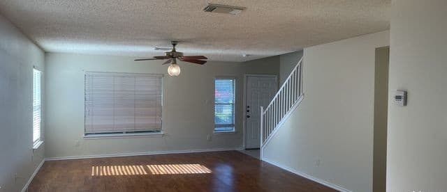 8615 Cross Spring — photo 2