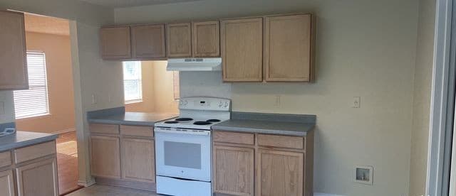 8615 Cross Spring — photo 4