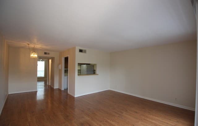 8401 N New Braunfels Unit 348 — photo 5