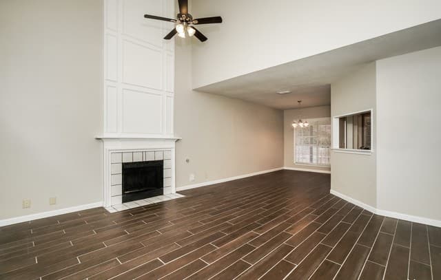 8643 Silent Oaks — photo 3