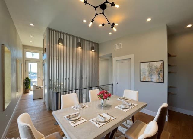 1107 S Cherry St. — photo 3