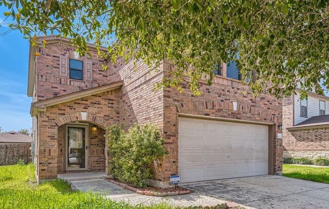 10202 Maple — photo 2