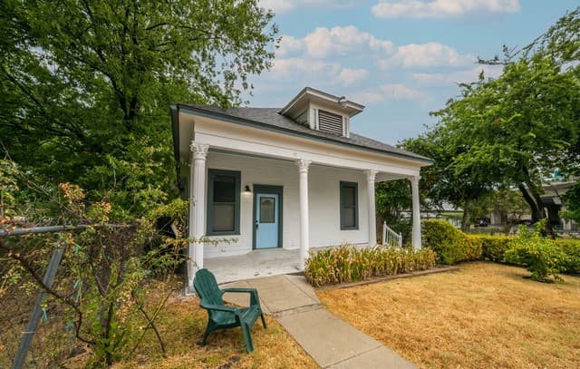 212 Mclane Unit A — photo 2