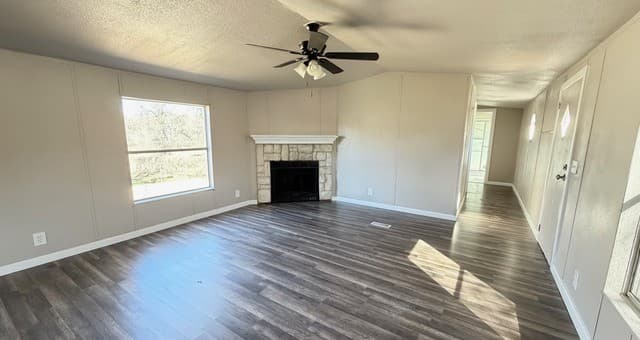 23035 Opportunity — photo 3