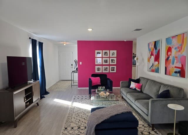 6814 Willow Lnd — photo 4